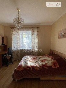 Продаж 2к квартири 65 кв. м на вул. Черняхівського 28 • ID 35004715