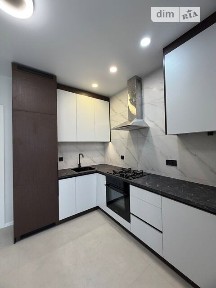 Продаж 1к квартири 37.3 кв. м на вул. Свято-Покровська 73Л • ID 35004713