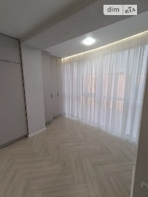 Продаж 2к квартири 95 кв. м на вул. Зарічанська 11 • ID 35004504