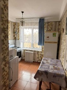 Оренда 1-кімнатної квартири 32 м², Мілютенка вул., 46
