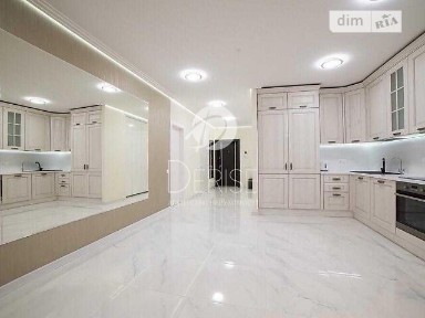 Продаж 2к квартири 131.7 кв. м на вул. Ділова 2 • ID 35005148