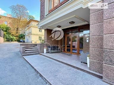 Продаж 3к квартири 118.4 кв. м на вул. Олександра Кониського 22 • ID 35005149