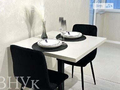 Продаж 3к квартири 90 кв. м на вул. Київська • ID 35005083