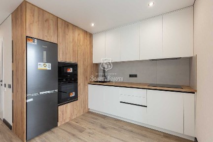 Продаж 2-кімнатної квартири 60 м², Сергія Данченка вул., 28