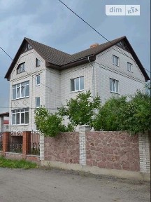 Продаж 3 поверхового будинку з ділянкою на 10 соток, 400 кв. м, 10 кімнат, на вул. Гаражна • ID 35005174