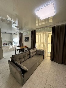 Оренда 1-кімнатної квартири 40 м², Курганівська вул., 3
