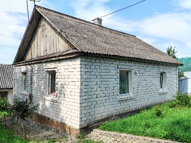 Будинок з краєвидом на Ікву. Можна вирити ставок!