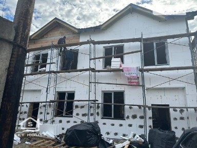 Продаж 2 поверхового таунхауса з ділянкою на 1.2 сотки, 130 кв. м, 4 кімнати, на вул. Вериківського • ID 35005558