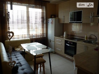 Довготривала оренда 1к квартири на мас. Радужний 16 • ID 35006013