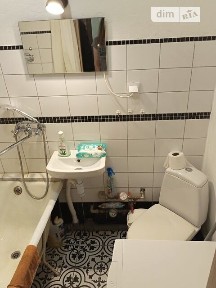 Довготривала оренда 1к квартири на вул. Ялтинська 9А • ID 35005248