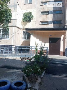 Продаж 3к квартири 64 кв. м на вул. Віталія Блажка • ID 35006050