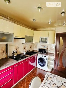 Продаж 3к квартири 67 кв. м на просп. Героїв 11 • ID 35005976