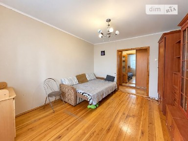 Продаж 3к квартири 64 кв. м на вул. Саксаганського • ID 35005899