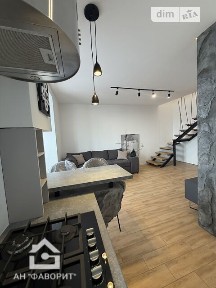 Продаж 2к квартири 90.4 кв. м на вул. Нижня Берегова 3Е • ID 35005772