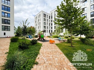 Продаж 3к квартири 99.2 кв. м на вул. Августина Волошина 22 • ID 35005610