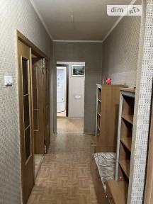 3 к. кв, 70м2, 3 поверх, м. Героїв Дніпра, 1м2 = 1200 USD