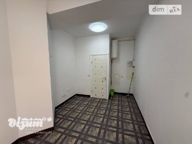 Здається комерційне приміщення на вул. Шашкевича, площа 13 кв. м • ID 35005642