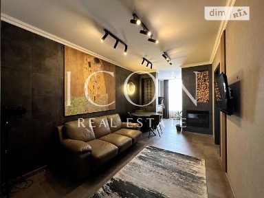 Продаж 3к квартири 93 кв. м на вул. Польова 73 • ID 35003369