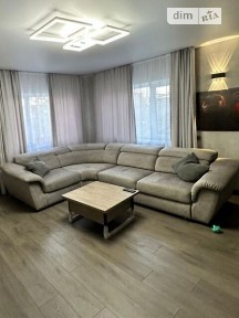 Продаж 2 поверхового будинку з ділянкою на 7 соток, 150 кв. м, 5 кімнат, на вул. Уральська • ID 35005347
