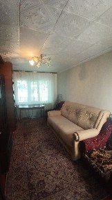 По вул. Кропивницького (Гірник) 2-кімнатна на 1 поверсі