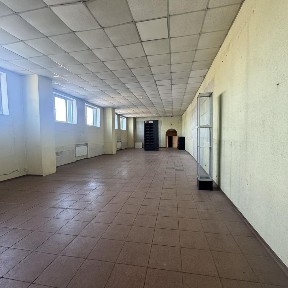 Оренда приміщення Млинівська