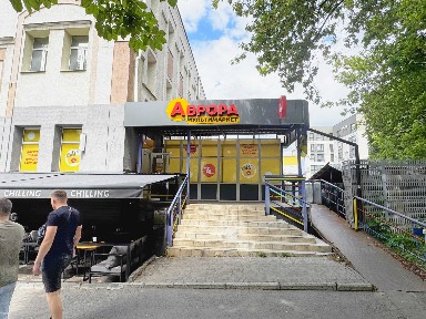 Оренда 260кв м вільного планування в центрі на Соборній