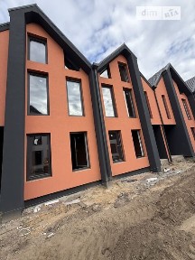 Продаж 2 поверхового таунхауса з ділянкою на 1.3 сотки, 107 кв. м, 4 кімнати, на вул. Парникова • ID 35007438