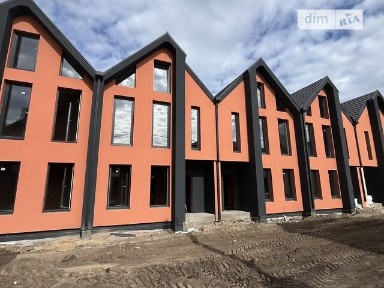 Продаж 2 поверхового таунхауса з ділянкою на 1.5 сотки, 107 кв. м, 5 кімнат, на вул. Парникова • ID 35007443
