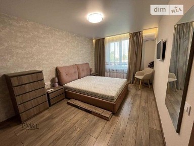 Довготривала оренда 2к квартири на просп. Павла Тичини 13 • ID 35009428