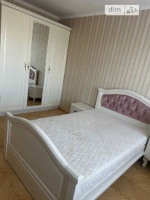 Довготривала оренда 3к квартири на просп. Леся Курбаса 12В • ID 35007422