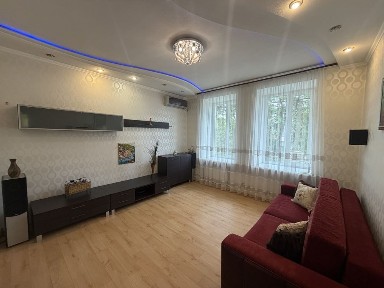 Продаж 3х кімнатной квартири
