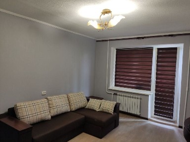 Продам простору 1к квартиру ж/м Парус вул. Гідропаркова 9