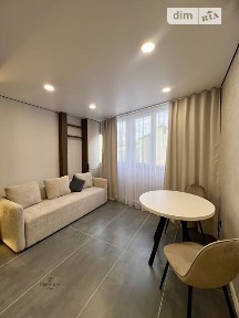 Продаж 3к квартири 85 кв. м на вул. Сахарова Андрія Академіка 10 • ID 35009720