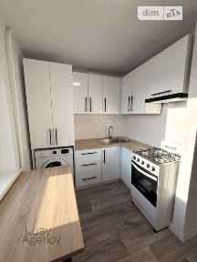 Продаж 1к квартири 30 кв. м на вул. Вербицького Михайла • ID 35009463