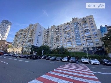 Продаж 3к квартири 68 кв. м на вул. Мечникова 18 • ID 35009136