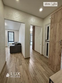 Продаж 1к квартири 39 кв. м на вул. Центральна 10 • ID 35008203