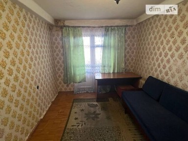Продаж 3к квартири 65 кв. м на вул. Коновальця Євгена 35 • ID 35008799