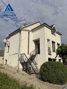 Продаж будинку 155 м², центральна, 57