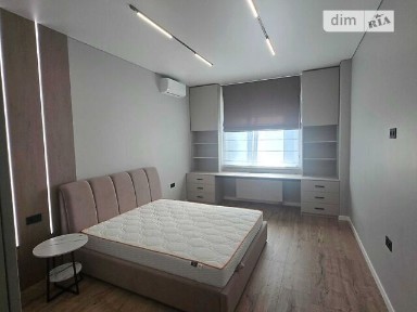 Продаж 2к квартири 86 кв. м на вул. Вишгородська 45/10 • ID 35008040