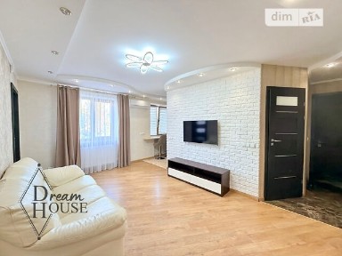 Продаж 3 кімнатної квартири