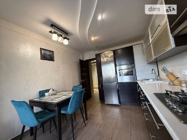 Продаж 3к квартири 90 кв. м на вул. Кривоноса Максима 2 • ID 35007806