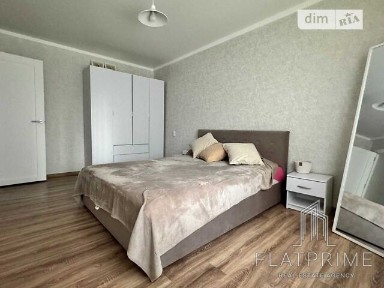 Продаж 3к квартири 57 кв. м на вул. Донецька 53 • ID 35007797