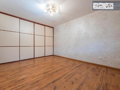Продаж 2к квартири 53 кв. м на шосе Харківське 180/21 • ID 35007571