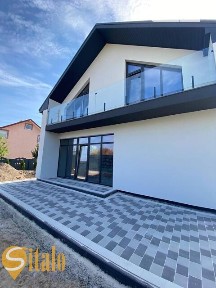 Продаж 1 поверхового будинку 155 кв. м, 5 кімнат, на вул. Польова • ID 35009576