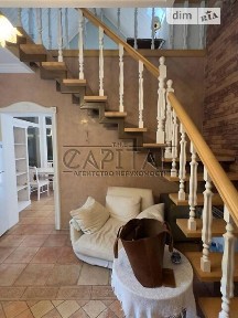 Продаж 2 поверхового будинку з верандою і ділянкою на 9 соток, 100 кв. м, 2 кімнати, на вул. 8-а Лінія • ID 35007497