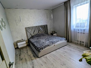 Продається частина будинку на Таращанському масиві