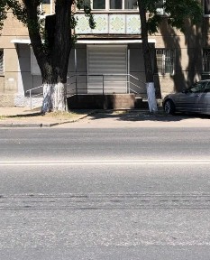 Оренда офісу 30 м², Комарова Космонавта вул.