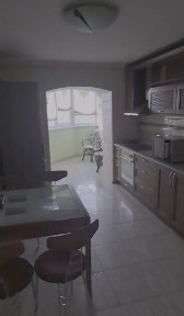 Оренда 3-кімнатної квартири 92 м², Урлівська вул., 12