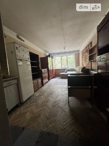 Здам в оренду кімнату на вул. Олександра Лазаревського 14 довгостроково • ID 35010099