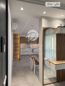 Продаж 3к квартири 97 кв. м на вул. Осокорська 2 • ID 35010268